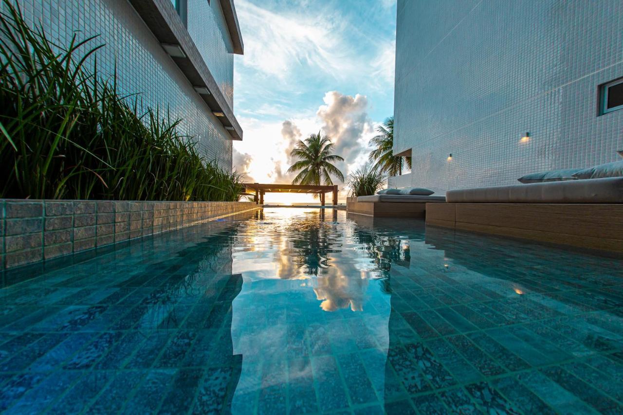 Apartamento Apto Com Jacuzzi Na Beira Mar De No Branco Haus João Pessoa