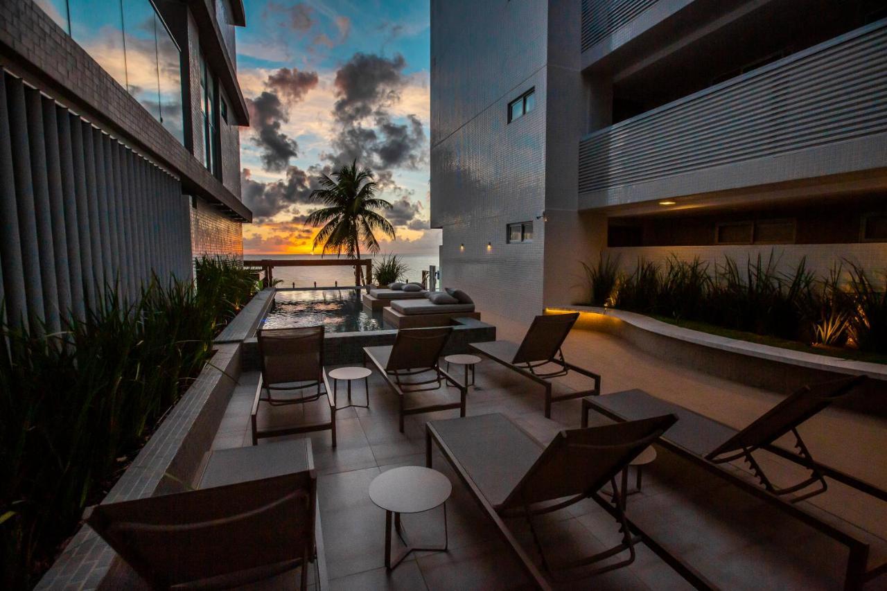 Apartamento Apto Com Jacuzzi Na Beira Mar De No Branco Haus *